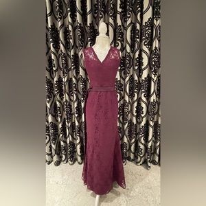Morilee by Madeline Gardner Bordeaux lace Evening Gown size 4
